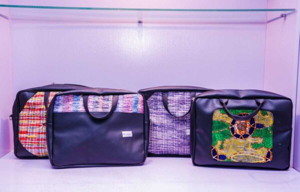 LAPTOP BAG - Image 10