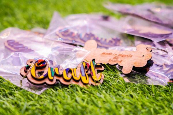 WOODEN KEY HOLDER - Image 5