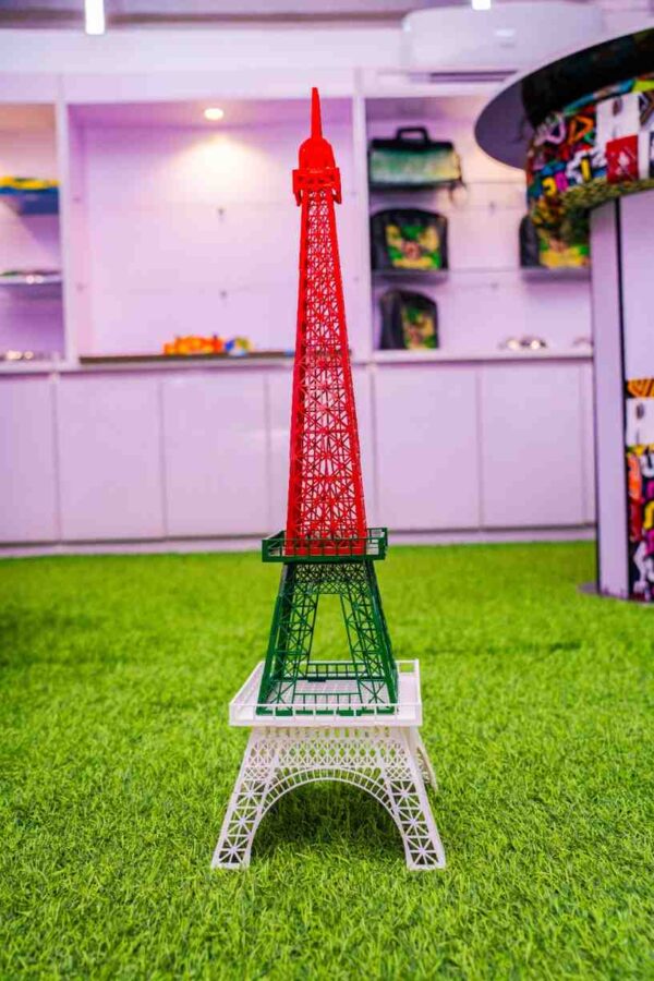 Eiffel Tower - Image 2